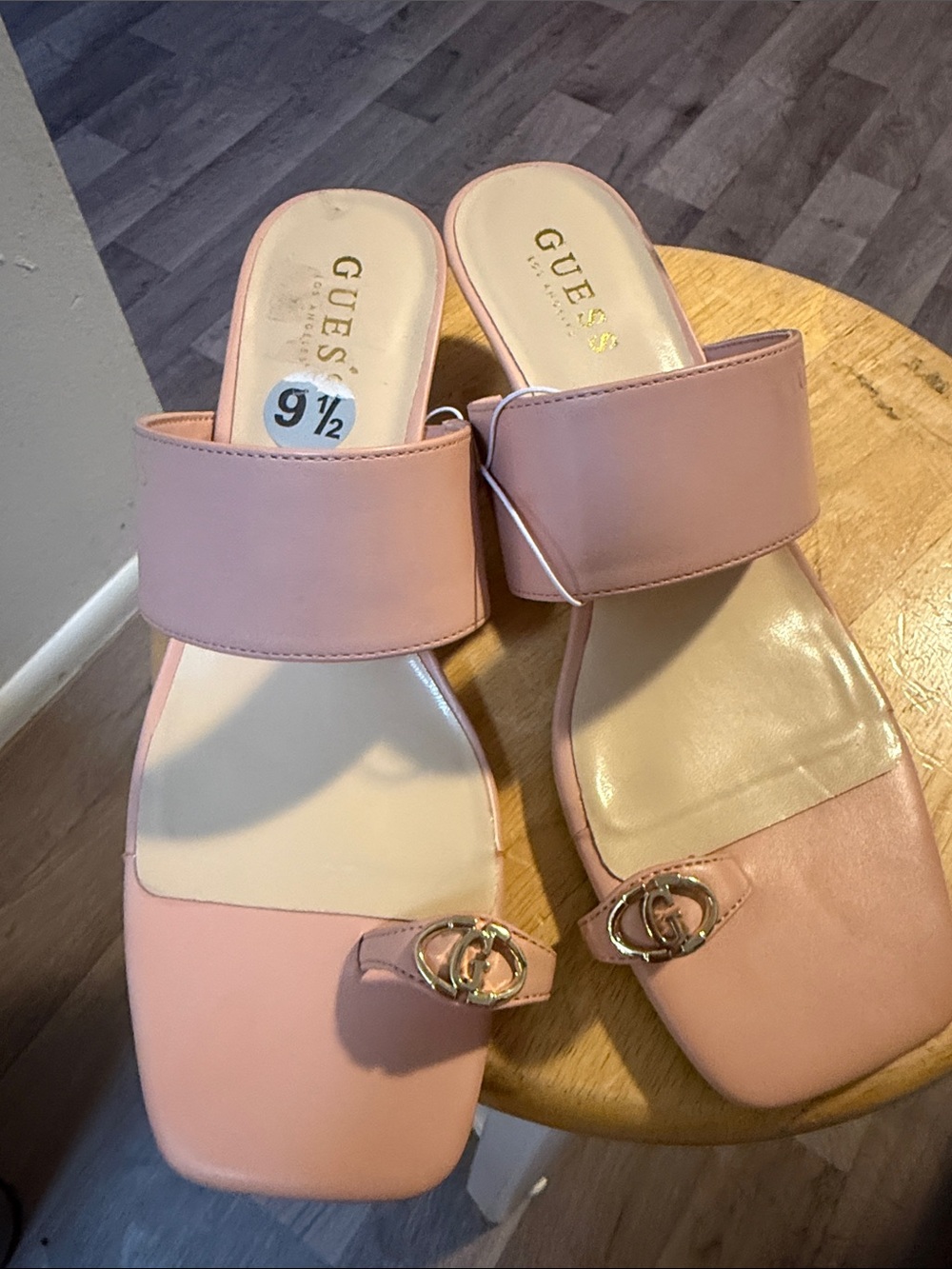 GUESS Blush Pink Slide Sandals with Toe Ring Detail